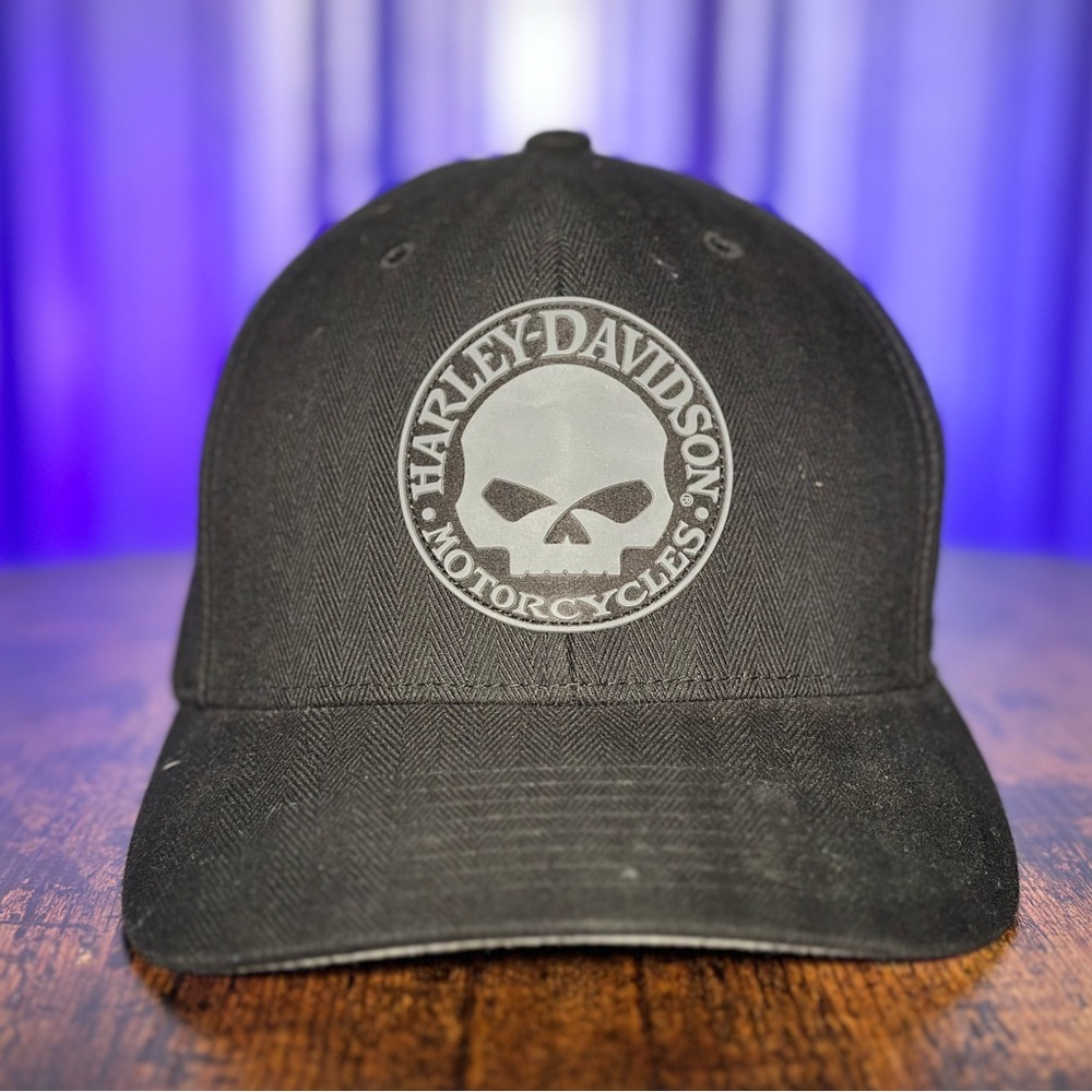 Harley-Davidson Rubber Willie G Skull Patch Stretch Cap